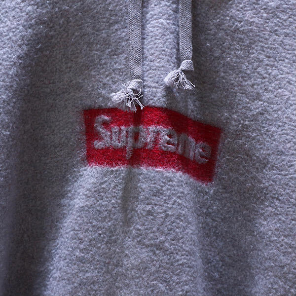 SUPREME パーカー