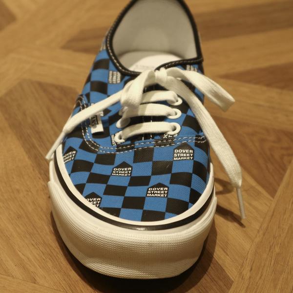 VANS スニーカー