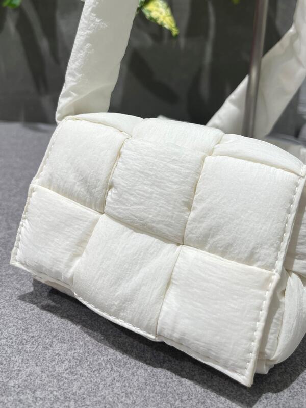 BOTTEGA VENETA バッグ