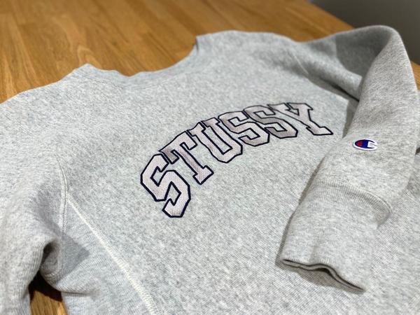 STUSSY スウェット