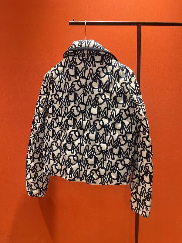 MONCLER ダウンジャケット.jpeg