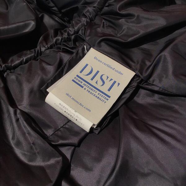 MONCLER 黒 ダウンジャケット⑦.JPG