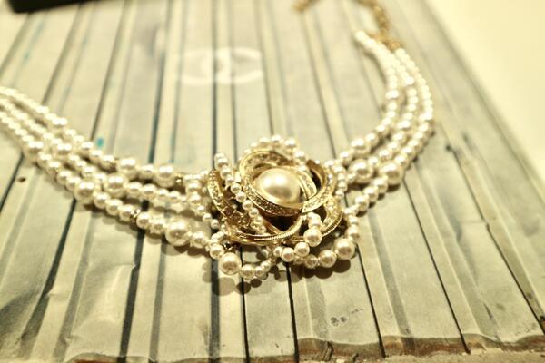 CHANELパールネックレス