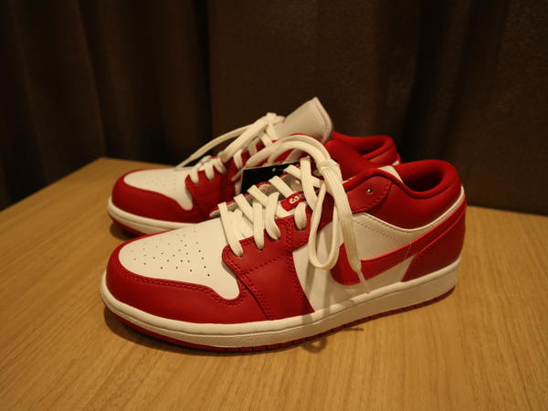 NIKE スニーカー