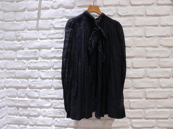 DRIES VAN NOTEN　シャツ