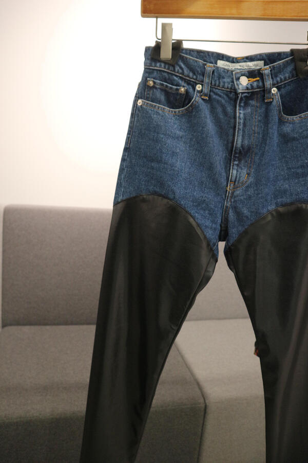 JOHN LAWRENCE SULLIVAN パンツ