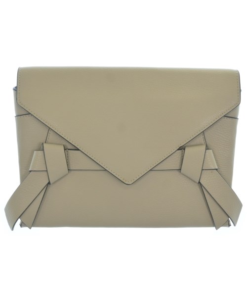 ビーシービージーマックスアズリア(BCBG MAXAZRIA)のBCBG MAXAZRIA クラッチバッグ