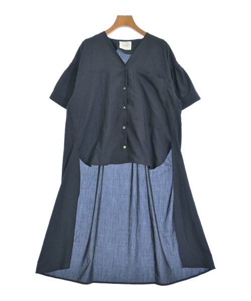 MIDIUMISOLID(ミディウミソリッド)ブラウス 紺 サイズ:F/2200658084157