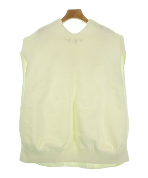 COMME des GARCONS(コムデギャルソン)ベスト 白 サイズ:M/2200668438124