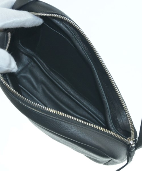 BALENCIAGA（バレンシアガ）ショルダーバッグ 黒 サイズ:- メンズ/2200658945021