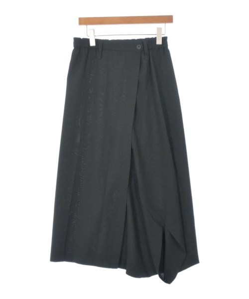 イッセイミヤケ(ISSEY MIYAKE)のISSEY MIYAKE クロップドパンツ