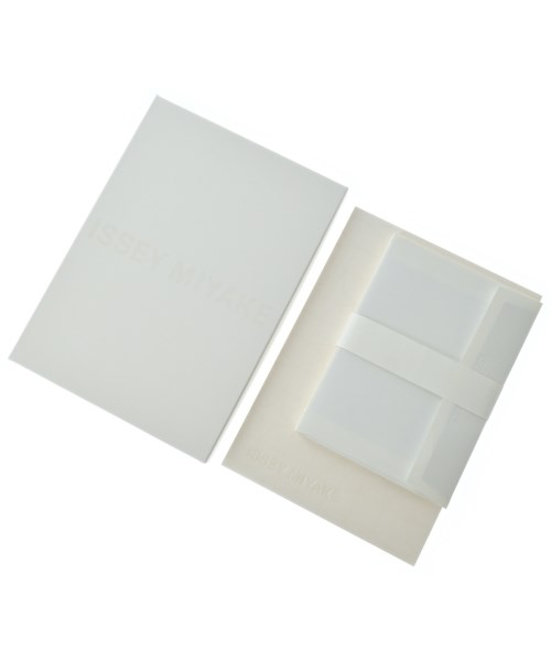 ISSEY MIYAKE(イッセイミヤケ)小物類（その他） 白 サイズ:-/2200664132033