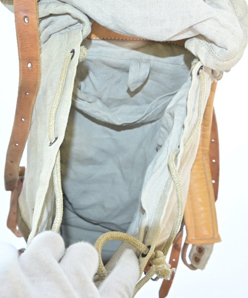 FRANK LEDER（フランクリーダー）バックパック・リュック ベージュ サイズ:- メンズ/2200623581179