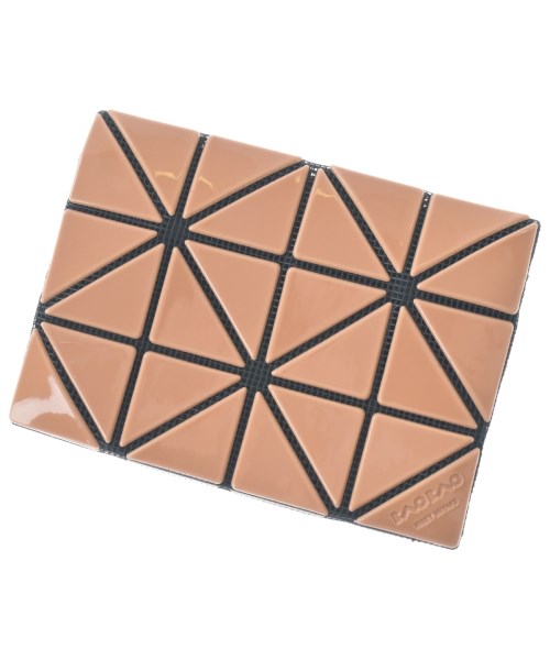 BAO BAO ISSEY MIYAKE(バオバオイッセイミヤケ)カードケース オレンジ サイズ:-/2200663784028