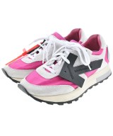 OFF-WHITE スニーカー