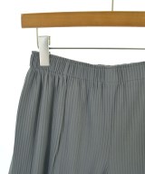 me ISSEY MIYAKE（ミーイッセイミヤケ）クロップドパンツ グレー サイズ:-(M位) レディース/2200686233015