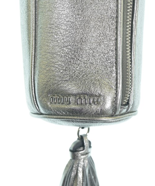 Miu Miu（ミュウミュウ）その他 シルバー サイズ:- レディース/2200651677073