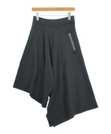Y's（ワイズ）クロップドパンツ 黒 サイズ:2(S位) レディース/2200700679126