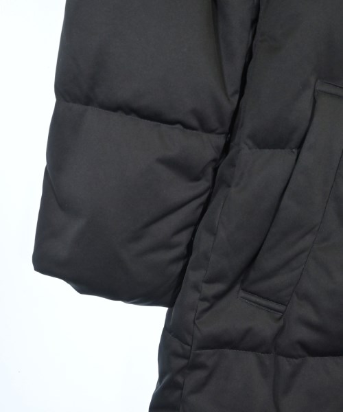 PLEATS PLEASE（プリーツプリーズ）ダウンコート 黒 サイズ:4(XL位) レディース/2200607411034