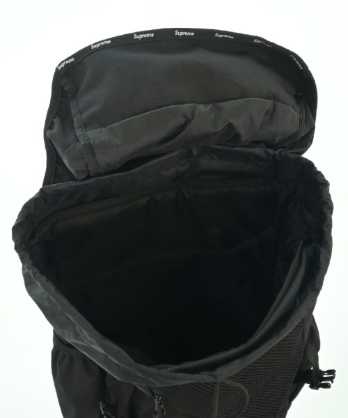 Supreme（シュプリーム）バックパック・リュック 黒 サイズ:- メンズ/2200565926038