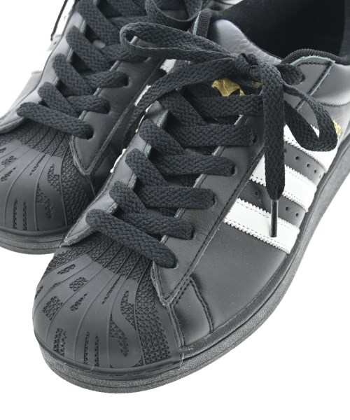 adidas（アディダス）スニーカー 黒 サイズ:27cm メンズ/2200603498091