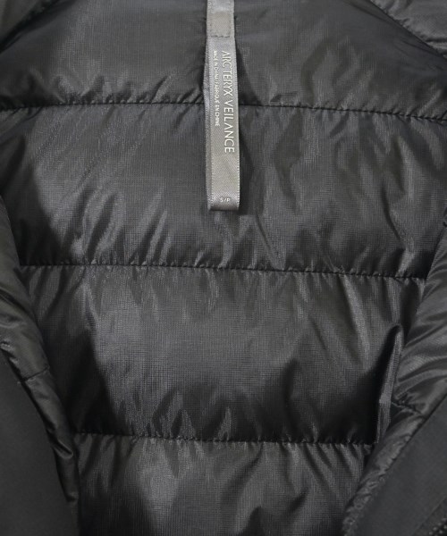 ARC'TERYX（アークテリクス）ダウンジャケット/ダウンベスト 黒 サイズ:S メンズ/2200614944020