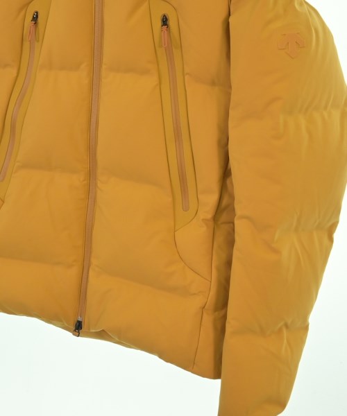 DESCENTE（デサント）ダウンジャケット/ダウンベスト 黄 サイズ:M メンズ/2200614422054