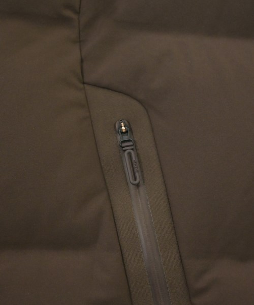 DESCENTE（デサント）ダウンジャケット/ダウンベスト 茶 サイズ:L メンズ/2200617173014