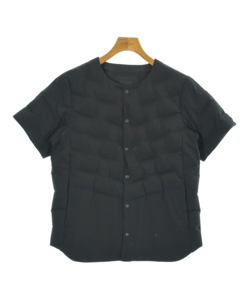 DESCENTE(デサント)ダウンジャケット/ダウンベスト 黒 サイズ:M/2200671105020