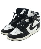 NIKE スニーカー
