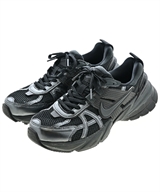 NIKE スニーカー