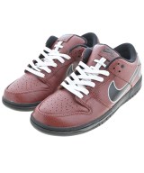 NIKE スニーカー