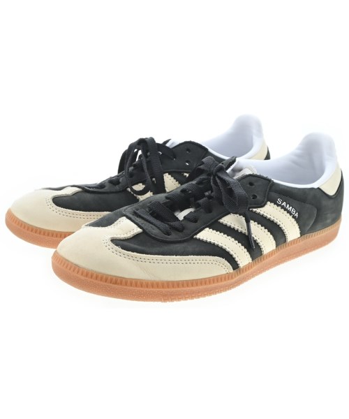 adidas(アディダス)スニーカー 黒 サイズ:25cm/2200700421169