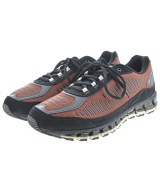 asics スニーカー