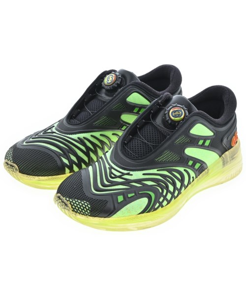 GUCCI(グッチ)スニーカー 黒 サイズ:UK7(25.5cm位)/2200636552111