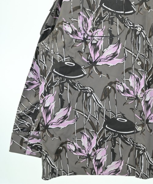 PRADA（プラダ）カジュアルシャツ グレー サイズ:M メンズ/2200550695772