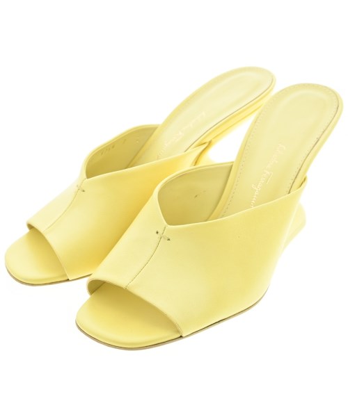 Salvatore Ferragamo(サルバトーレフェラガモ)パンプス 黄 サイズ:7(24.5cm位)/2200657613082