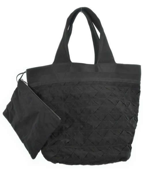 BOTTEGA VENETA(ボッテガベネタ)トートバッグ 黒 サイズ:-/2200642511027