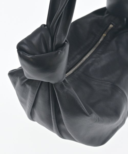 BOTTEGA VENETA（ボッテガヴェネタ）ショルダーバッグ 黒 サイズ:- レディース/2200685551042