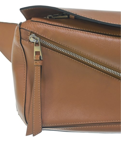 LOEWE（ロエベ）ショルダーバッグ 茶 サイズ:- レディース/2200571659135