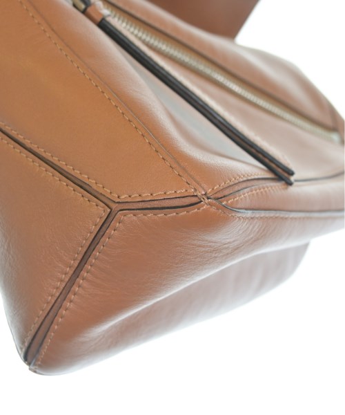 LOEWE（ロエベ）ショルダーバッグ 茶 サイズ:- レディース/2200571659135