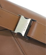 LOEWE（ロエベ）ショルダーバッグ 茶 サイズ:- レディース/2200571659135