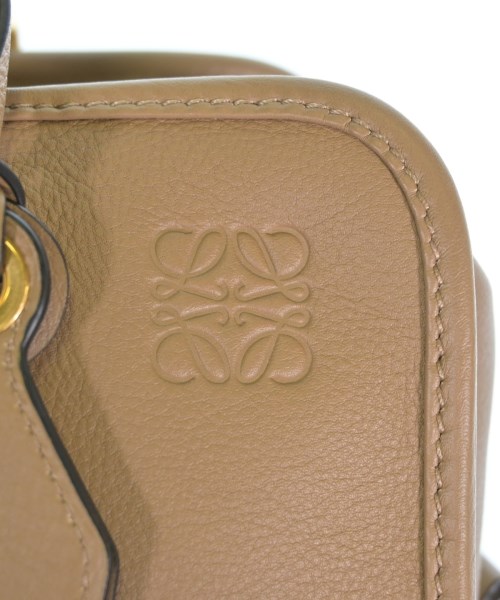 LOEWE（ロエベ）ショルダーバッグ 茶 サイズ:28 レディース/2200666350107