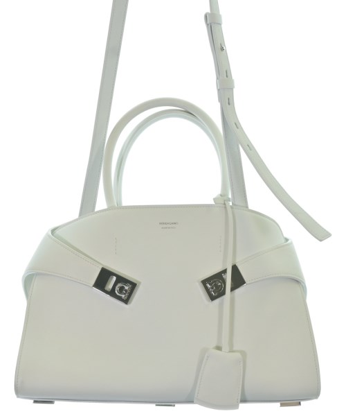 Salvatore Ferragamo(サルバトーレフェラガモ)のハンドバッグ サイズ:- 127,600円