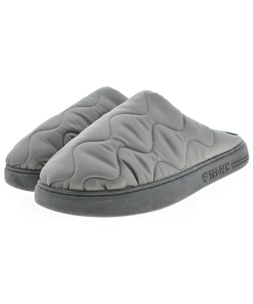 トシノスケ　タケガハラ(TOSHINOSUKE TAKEGAHARA)のTOSHINOSUKE TAKEGAHARA サンダル