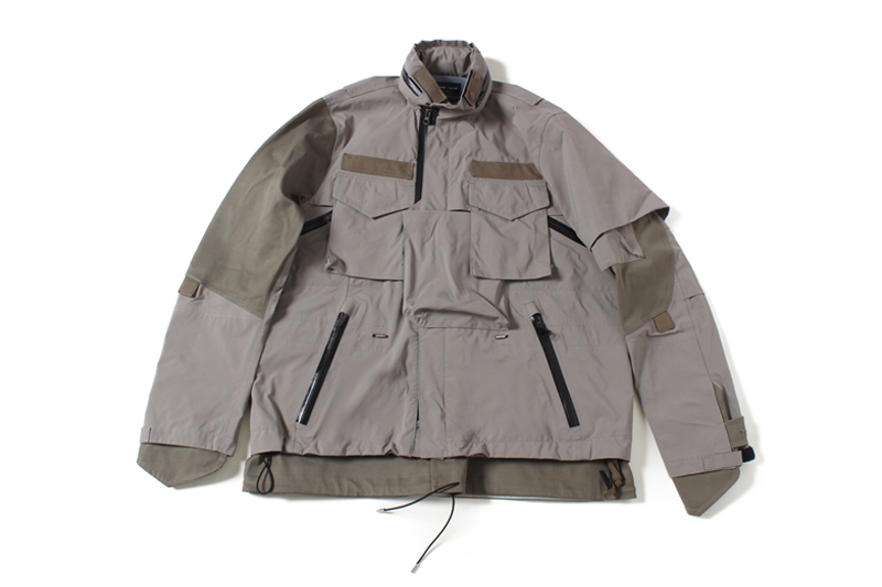 ×［sacai］“J1A Blouson”