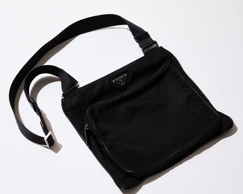 PRADA ナイロンバッグ