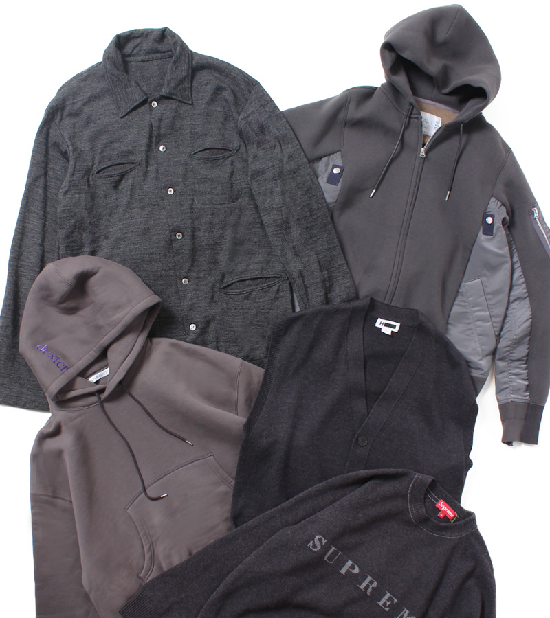 チャコールグレー