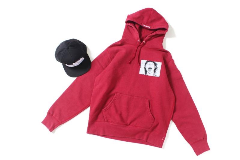 ×「AKIRA」キャップとパーカー