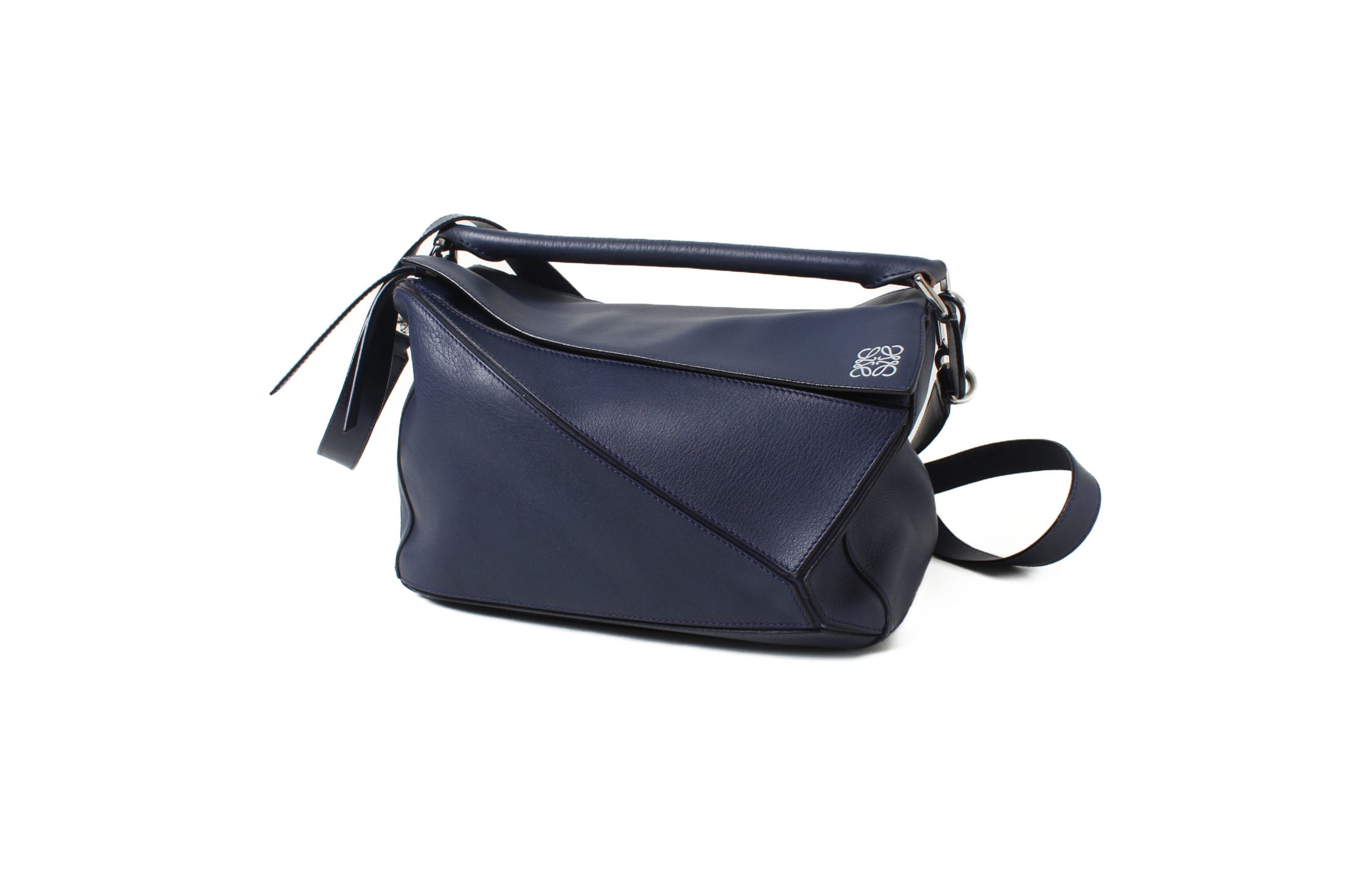 買取強化 ロエベ パズルバッグ